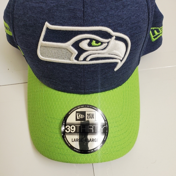New with tags mens NFL cap size L/XL - Picture 11 of 11